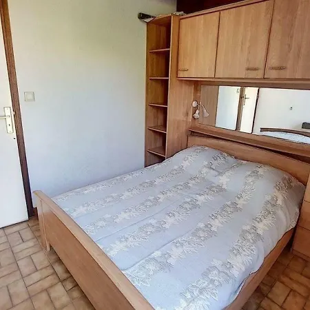 Le Perroquet 3 *