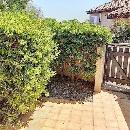 Le Perroquet 3 Apartmán
